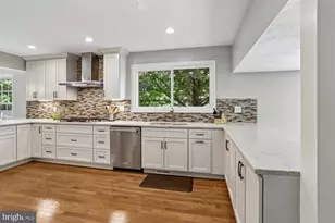 12007 Titian Way, Potomac, MD 20854 - Photo 22