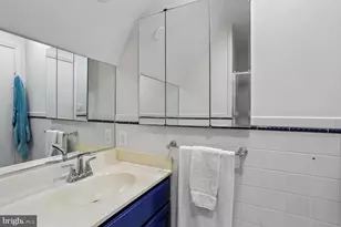 12007 Titian Way, Potomac, MD 20854 - Photo 38