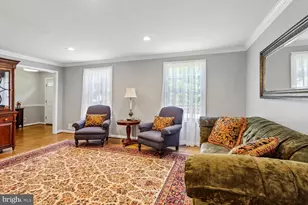 12007 Titian Way, Potomac, MD 20854 - Photo 10