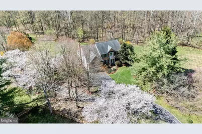19808 Falling Spring Court, Gaithersburg, MD 20882 - Photo 4