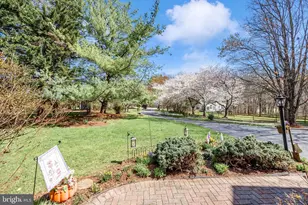 19808 Falling Spring Ct, Gaithersburg, MD 20882 - Photo 18