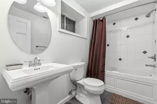 9712 Hill St, Kensington, MD 20895 - Photo 24