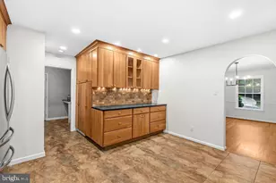9712 Hill St, Kensington, MD 20895 - Photo 8