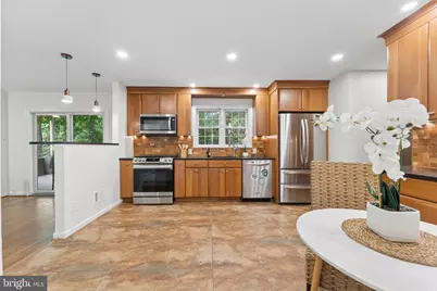 9712 Hill Street, Kensington, MD 20895 - Photo 10