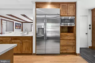 1917 Merrifields Dr, Silver Spring, MD 20906 - Photo 14