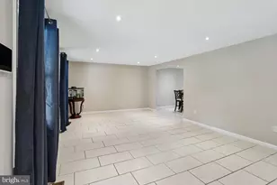 18808 Cross Country Ln, Gaithersburg, MD 20879 - Photo 10