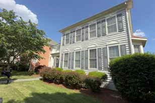 406 Cork Tree Ln, Rockville, MD 20850 - Photo 4