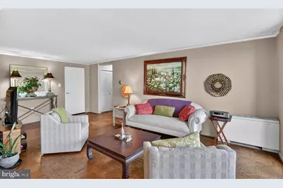 10201 Grosvenor Place #720, Rockville, MD 20852 - Photo 4