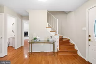 10240 Colebrook Ave, Potomac, MD 20854 - Photo 4