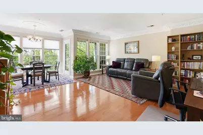 214 Fallsgrove Boulevard #12, Rockville, MD 20850 - Photo 10