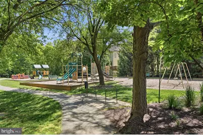 214 Fallsgrove Boulevard #12, Rockville, MD 20850 - Photo 30