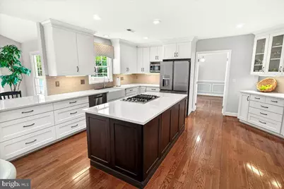 19629 Selby Avenue, Poolesville, MD 20837 - Photo 32