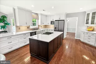 19629 Selby Ave, Poolesville, MD 20837 - Photo 32