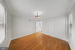 10427 Kensington Pkwy, Kensington, MD 20895 - Photo 8
