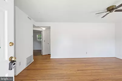 2911 Weisman Road, Silver Spring, MD 20902 - Photo 2