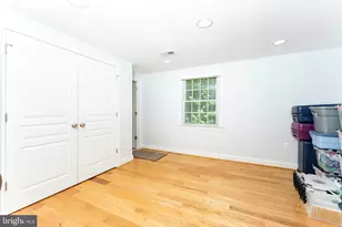 12331 Overpond Way, Potomac, MD 20854 - Photo 18