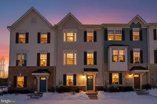 9599 Tall Oaks Rd, Montgomery Village, MD 20886 - Photo 2