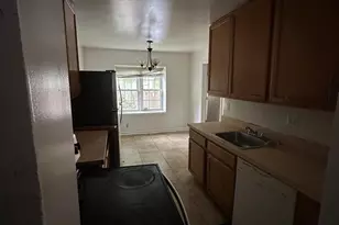 7602 Westlake Terrace, Bethesda, MD 20817 - Photo 4