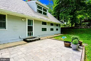 5915 Halsey Rd, Rockville, MD 20851 - Photo 40