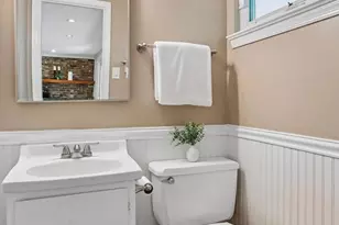 11507 Farmland Dr, Rockville, MD 20852 - Photo 30
