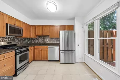 10617 Pine Haven Terrace, North Bethesda, MD 20852 - Photo 8