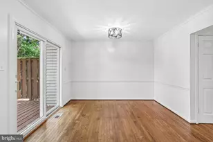 10617 Pine Haven Terrace, North Bethesda, MD 20852 - Photo 4