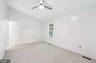 10617 Pine Haven Terrace, North Bethesda, MD 20852 - Photo 28