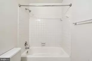 10617 Pine Haven Terrace, North Bethesda, MD 20852 - Photo 32