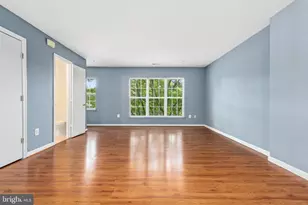10470 Damascus Park Ln, Damascus, MD 20872 - Photo 6
