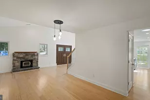 11450 Game Preserve Rd, Gaithersburg, MD 20878 - Photo 6