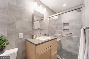 10400 Crestmoor Dr, Silver Spring, MD 20901 - Photo 16