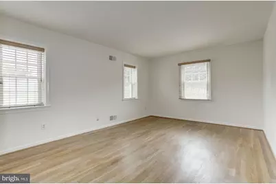 10239 Gainsborough Road, Potomac, MD 20854 - Photo 18