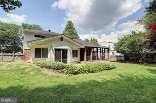 6306 Rockhurst Rd, Bethesda, MD 20817 - Photo 2