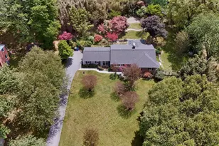 13004 Chestnut Oak Dr, Gaithersburg, MD 20878 - Photo 2