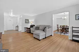 13004 Chestnut Oak Dr, Gaithersburg, MD 20878 - Photo 10