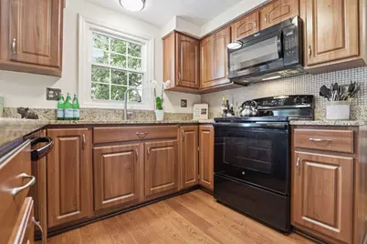 4205 White Tulip Court, Burtonsville, MD 20866 - Photo 8