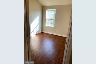 11876 Country Squire Way, Clarksburg, MD 20871 - Photo 4