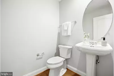 7017 Cypress Hill Drive, Gaithersburg, MD 20879 - Photo 32