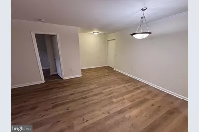 18318 Streamside Drive #202, Gaithersburg, MD 20879 - Photo 4