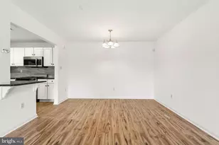 10022 Vanderbilt Cir, Rockville, MD 20850 - Photo 6