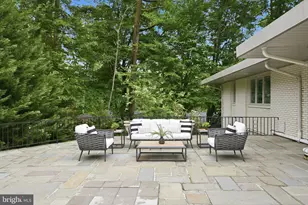 6929 Carmichael Ave, Bethesda, MD 20817 - Photo 34