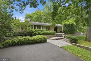 6929 Carmichael Ave, Bethesda, MD 20817 - Photo 1