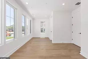 8618 Erdem Pl, Chevy Chase, MD 20815 - Photo 10