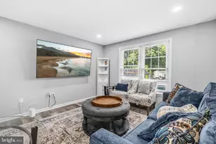 17624 Lindstrom Ct, Gaithersburg, MD 20877 - Photo 2