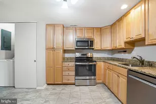 15101 Glade Dr, Silver Spring, MD 20906 - Photo 16