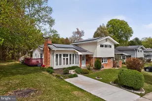 2000 McAuliffe Dr, Rockville, MD 20851 - Photo 2