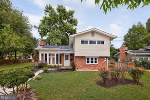 2000 McAuliffe Dr, Rockville, MD 20851 - Photo 1