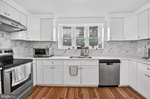 2000 McAuliffe Dr, Rockville, MD 20851 - Photo 18