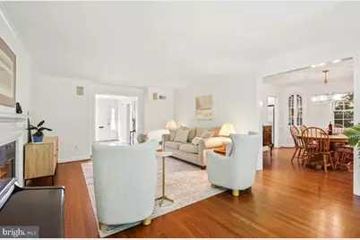 7214 Pomander Lane, Chevy Chase, MD 20815 - Photo 12