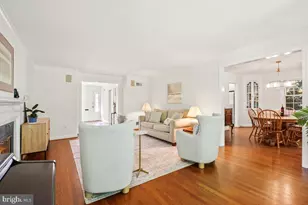 7214 Pomander Ln, Chevy Chase, MD 20815 - Photo 12